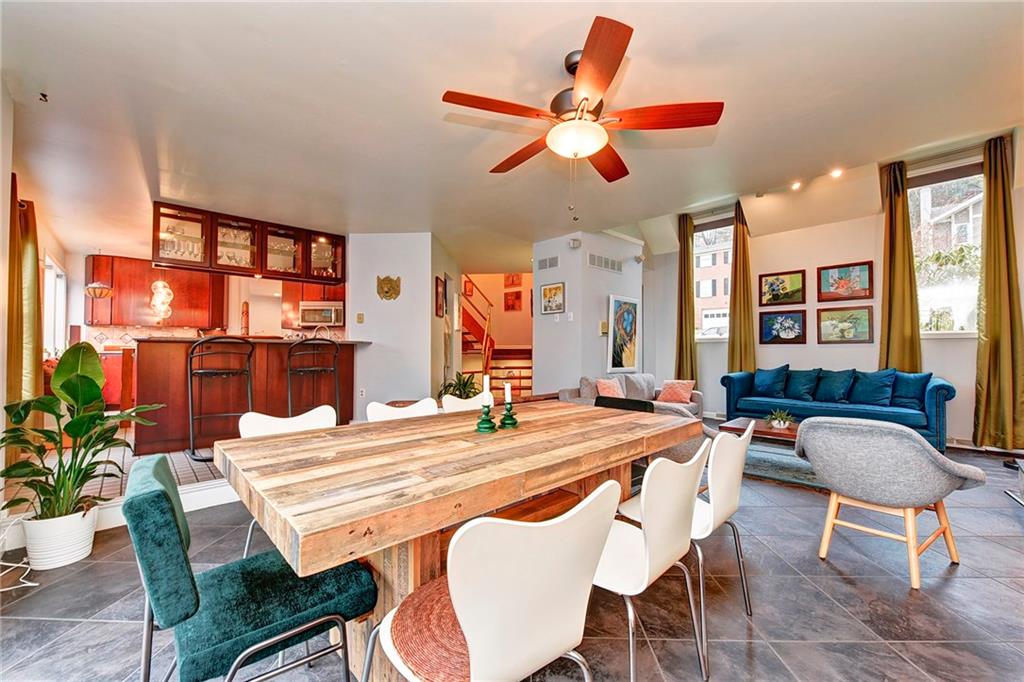 232 Sunridge Road Pittsburgh, PA 15238 - Photo 8 of 25 Gallery Image 8