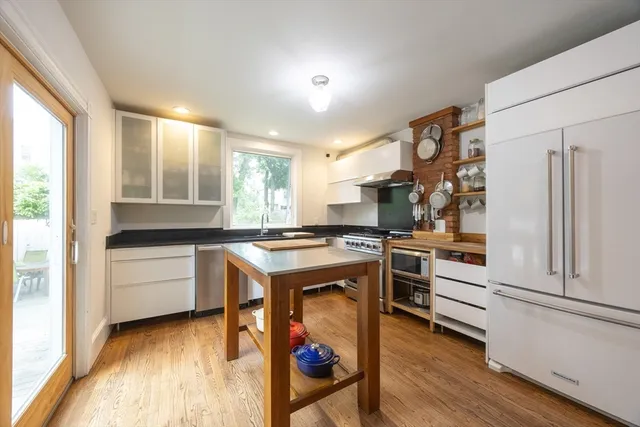 $1,175,000 | 34 Lewis Avenue, Unit 34, Arlington, MA 02474