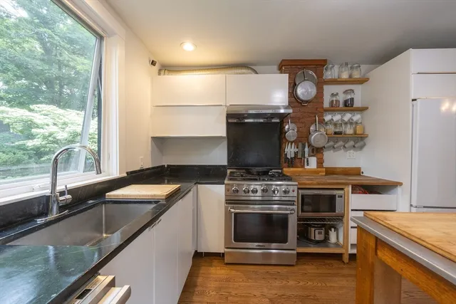 $1,175,000 | 34 Lewis Avenue, Unit 34, Arlington, MA 02474