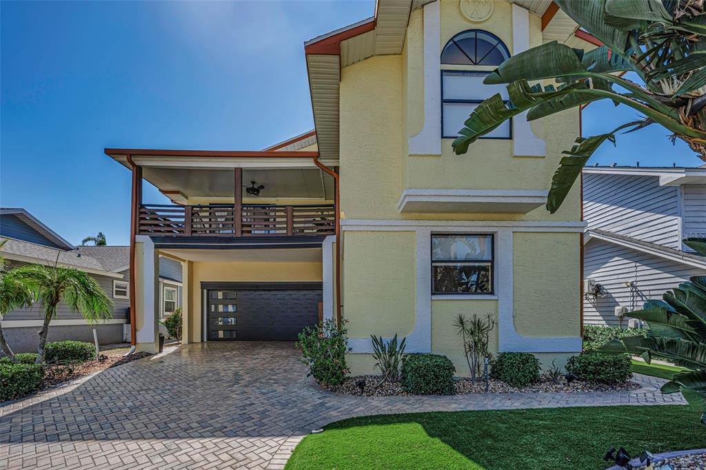 6009 Bayway Court New Port Richey, FL 34652 - Photo 5 of 93 a front view of a house with garden