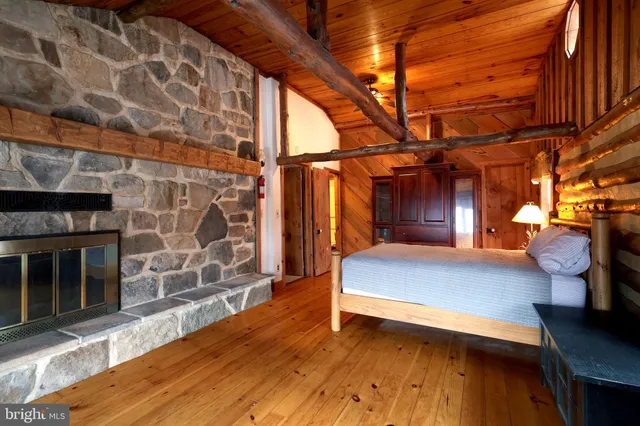 a view of a yard with mountain view and wooden floor