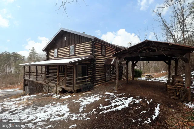 $399,000 | 7897 High Tails Drive, Petersburg, PA 16669