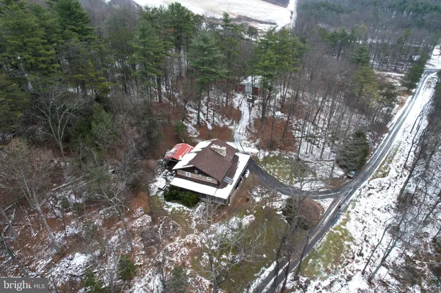 $399,000 | 7897 High Tails Drive, Petersburg, PA 16669