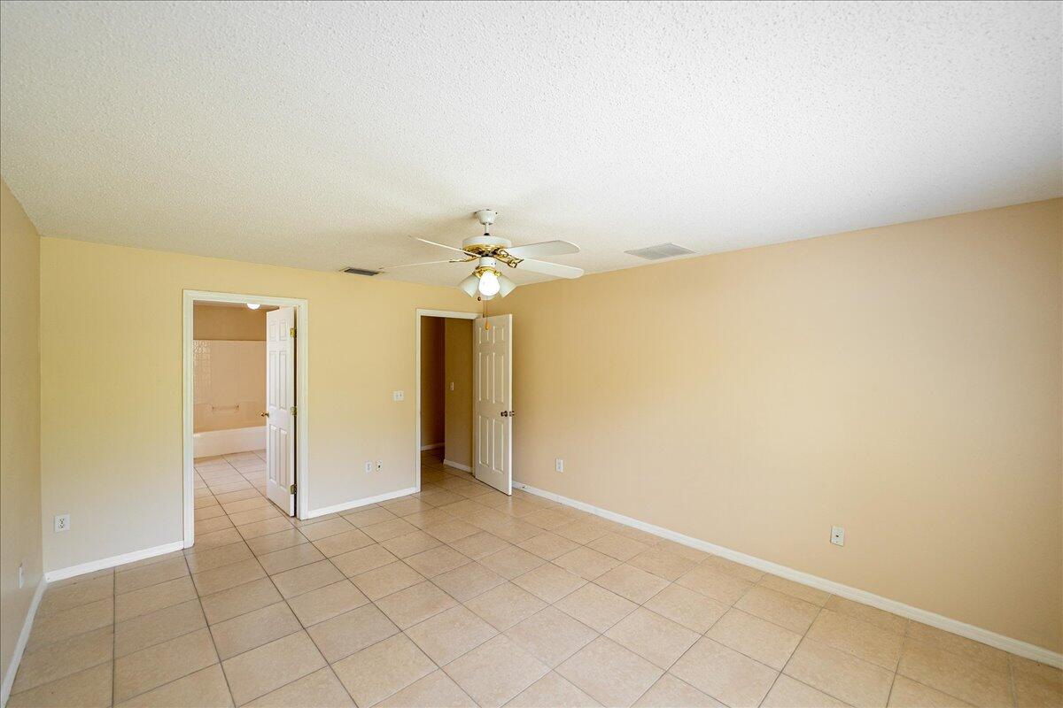291 Southwest Covington Road Port St. Lucie, FL 34953 - Photo 13 of 27 21-covington-0019