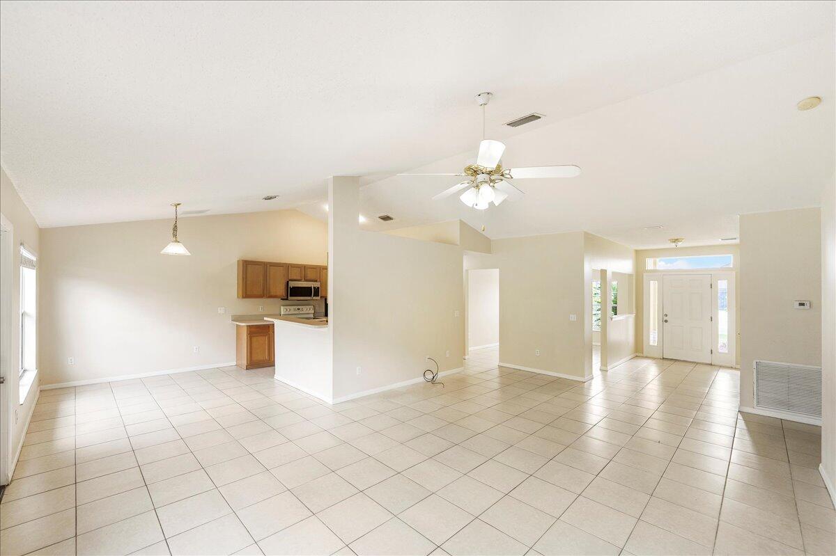 291 Southwest Covington Road Port St. Lucie, FL 34953 - Photo 2 of 27 14-DSC5428
