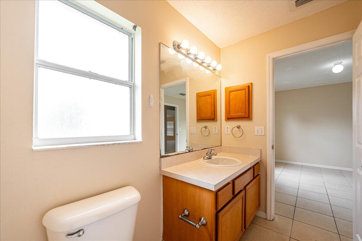 291 Southwest Covington Road Port St. Lucie, FL 34953 - Photo 21 of 27 17-covington-0009