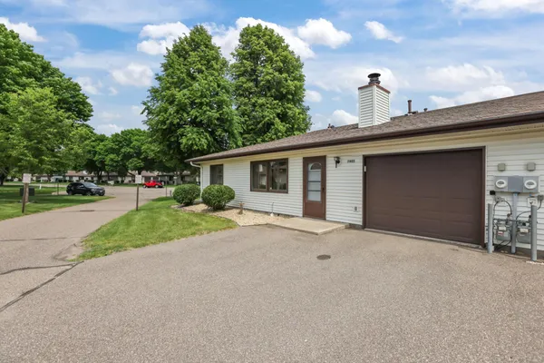 $169,900 | 7905 85th Court North, Brooklyn Park, MN 55445