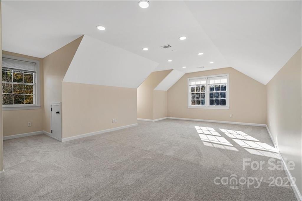 4120 Quail View Road Charlotte, NC 28226 - Photo 30 of 37 Gallery Image 30