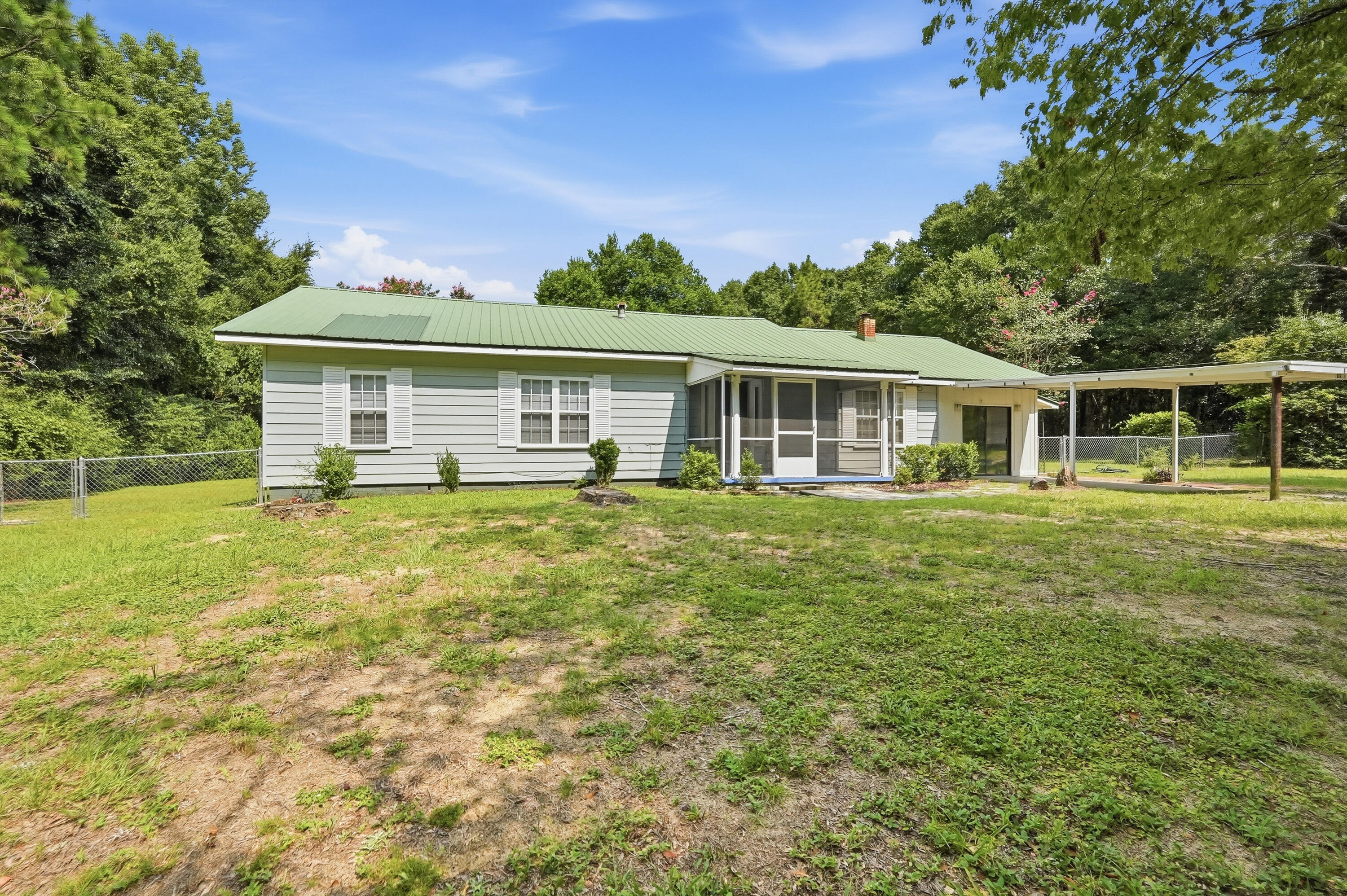 2601 Lake Silver Road Crestview, FL 32536 - Photo 3 of 21 2601 Lake Silver Road