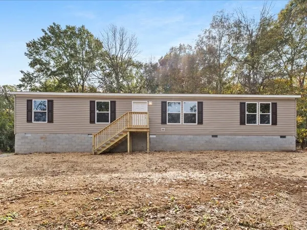 $335,000 | 424 Hiwassee Road, Lebanon, TN 37087