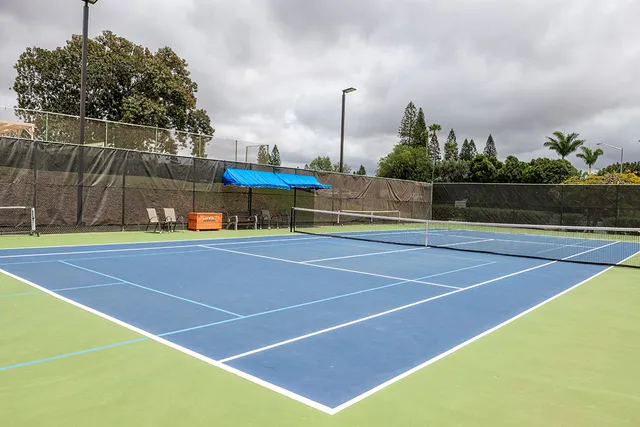 a view of a tennis court