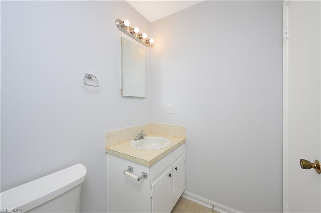 5316 Bracy Ridge Court Pfafftown, NC 27040 - Photo 28 of 48