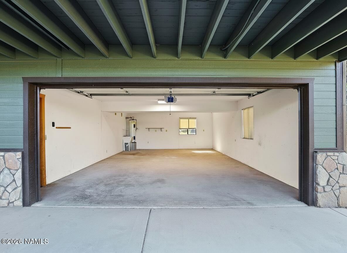 801 North Madison Drive Payson, AZ 85541 - Photo 31 of 38 garage without clutter