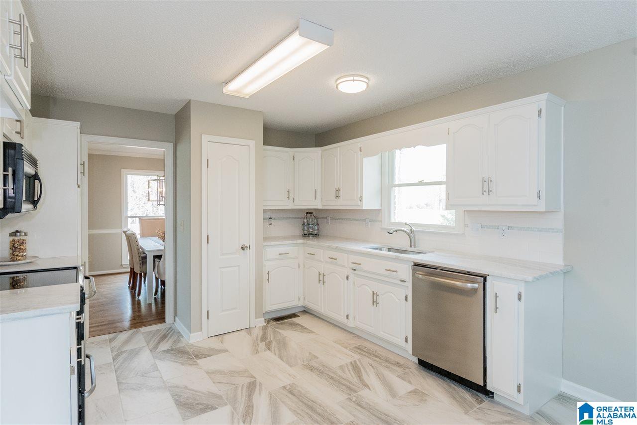 113 Augusta Way Helena, AL 35080 - Photo 3 of 34