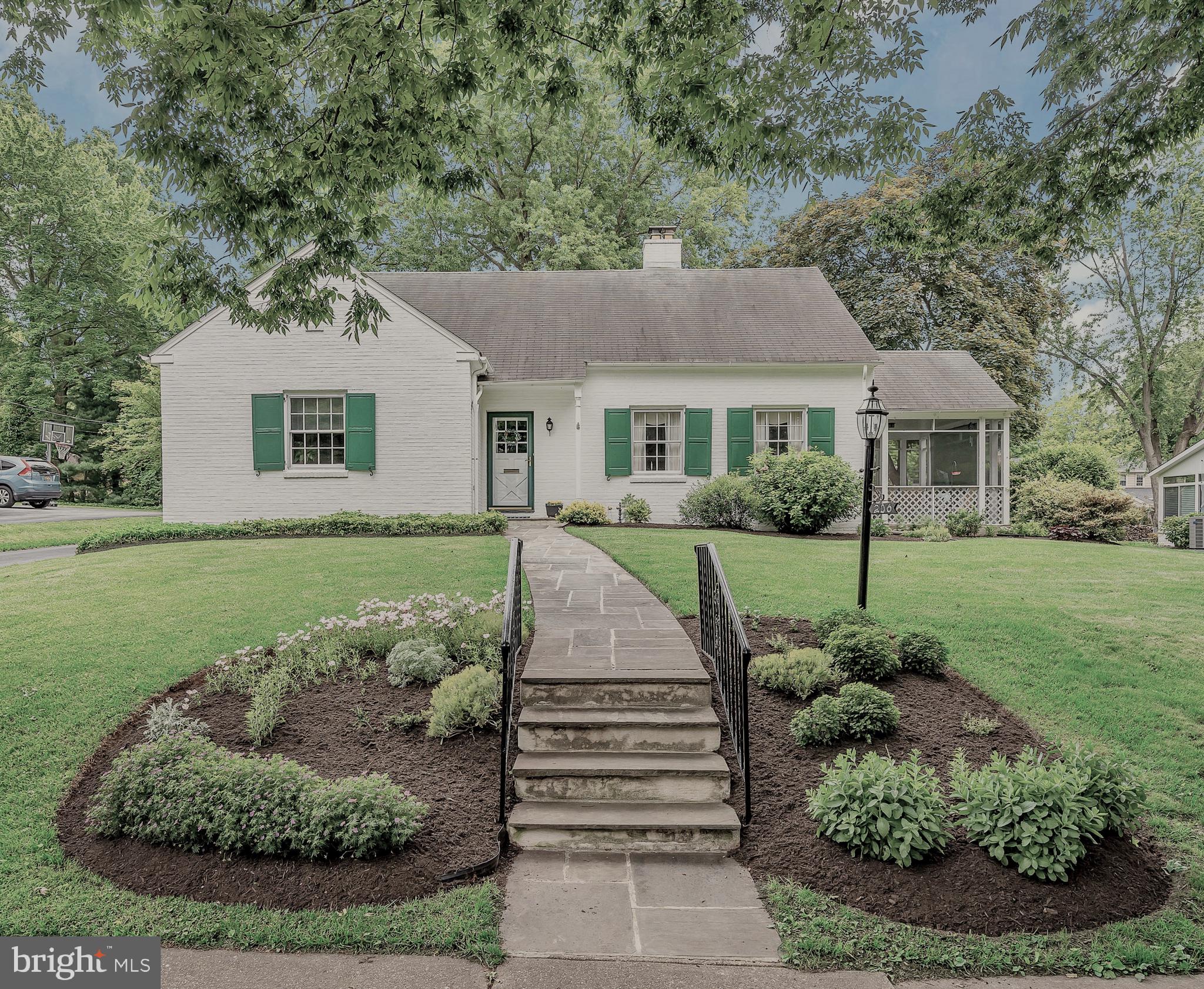 206 Medford Road Wilmington, DE 19803 - Photo 1 of 33 Welcome to 206 Medford Road