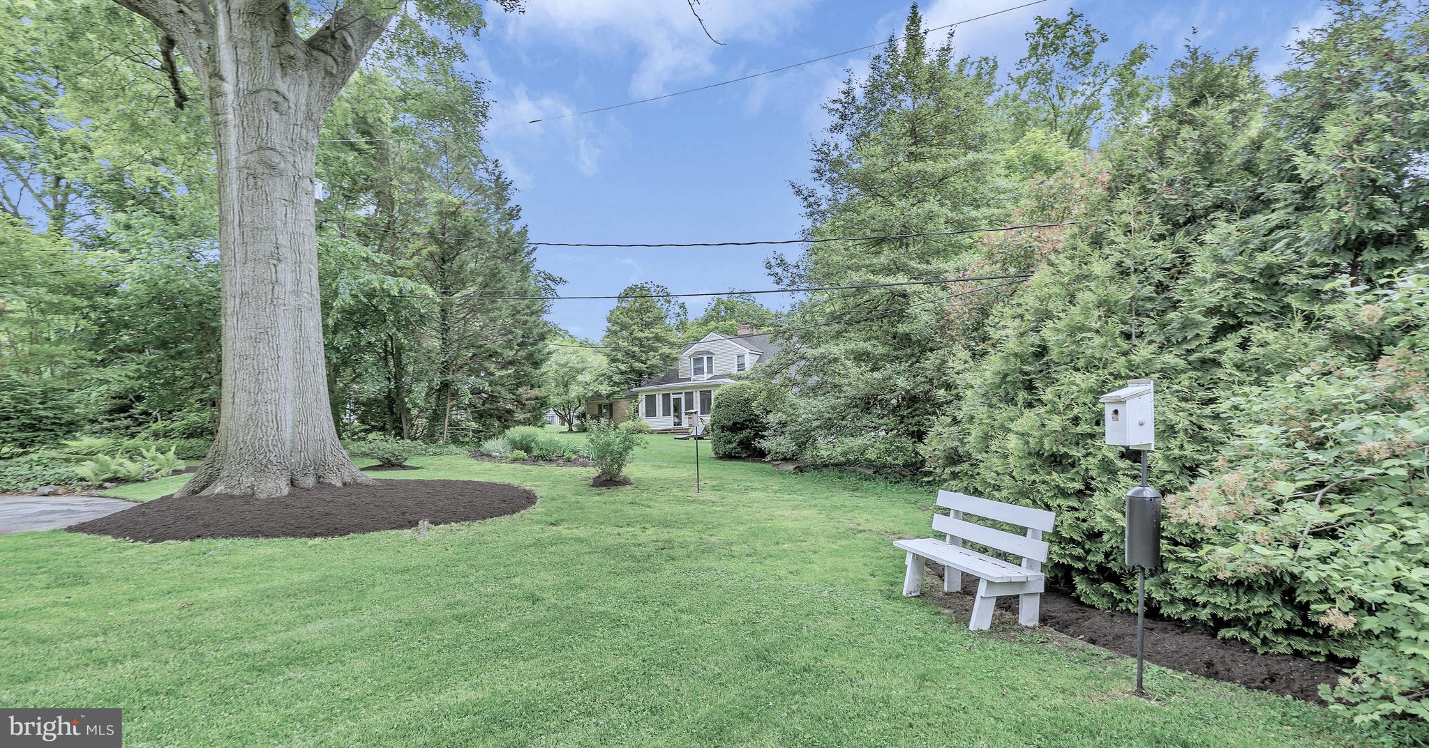 206 Medford Road Wilmington, DE 19803 - Photo 26 of 33 A spacious flat back yard with mature landscaping