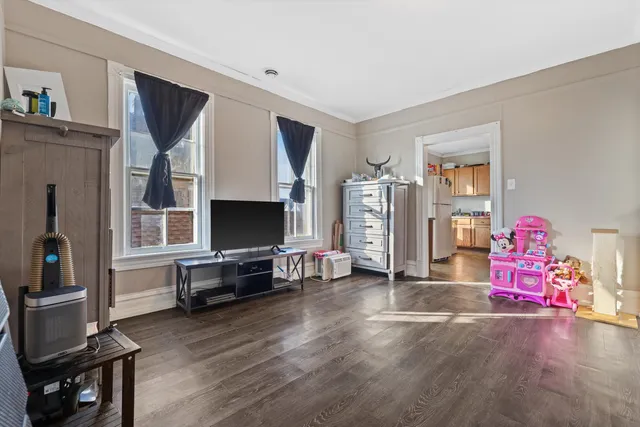 $224,900 | 2033 South 16th Street, Milwaukee, WI 53204