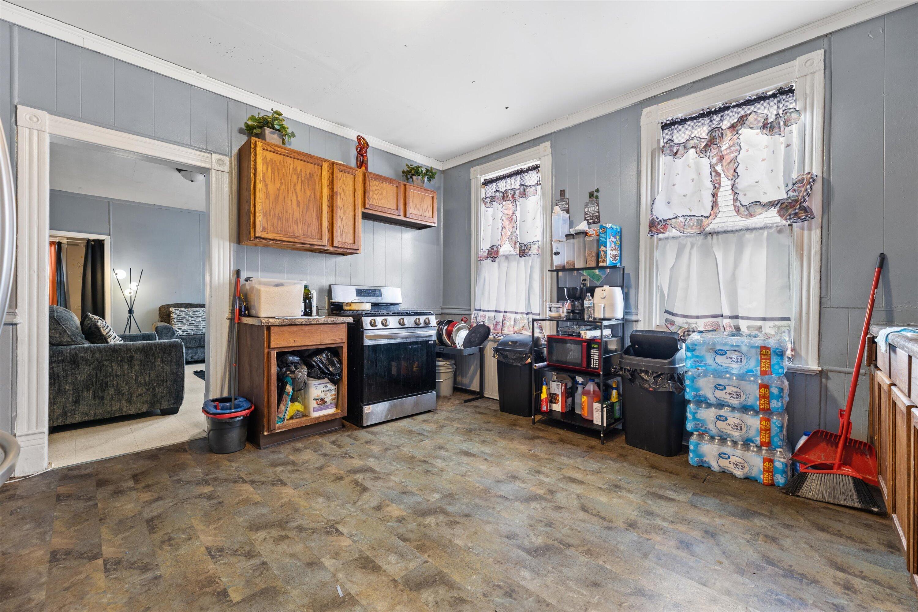 2033 South 16th Street Milwaukee, WI 53204 - Photo 36 of 44 36-IMG_9261