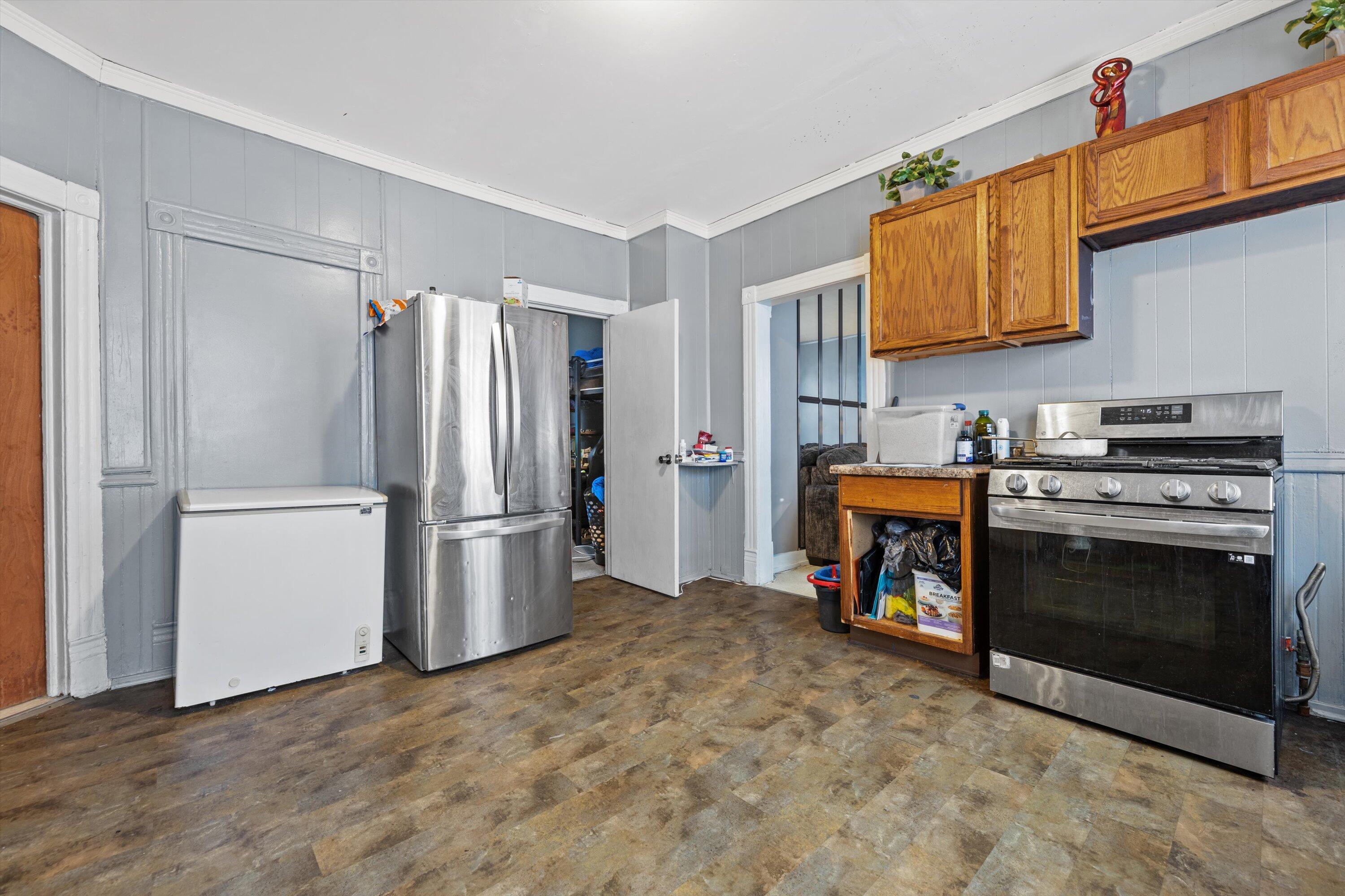 2033 South 16th Street Milwaukee, WI 53204 - Photo 37 of 44 37-IMG_9264