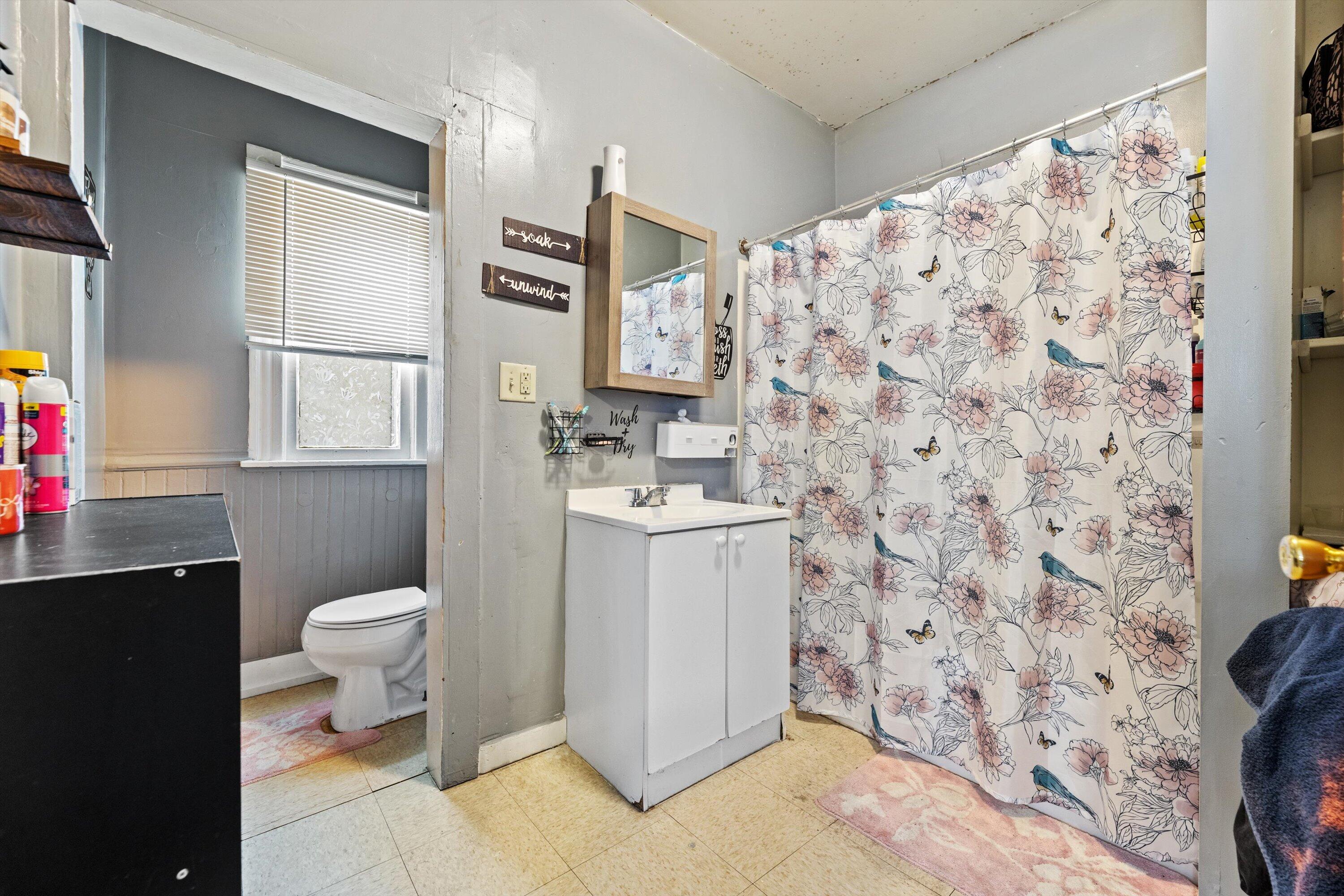 2033 South 16th Street Milwaukee, WI 53204 - Photo 40 of 44 40-IMG_9279