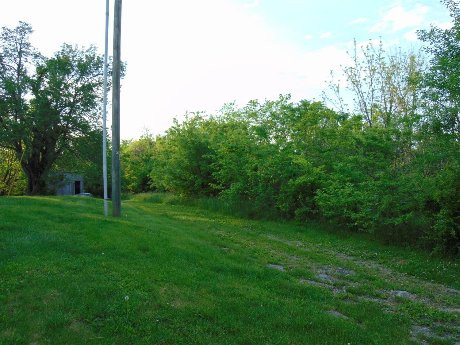 2290 Perryville Road Harrodsburg, KY 40330 - Photo 15 of 28 Listing Photo