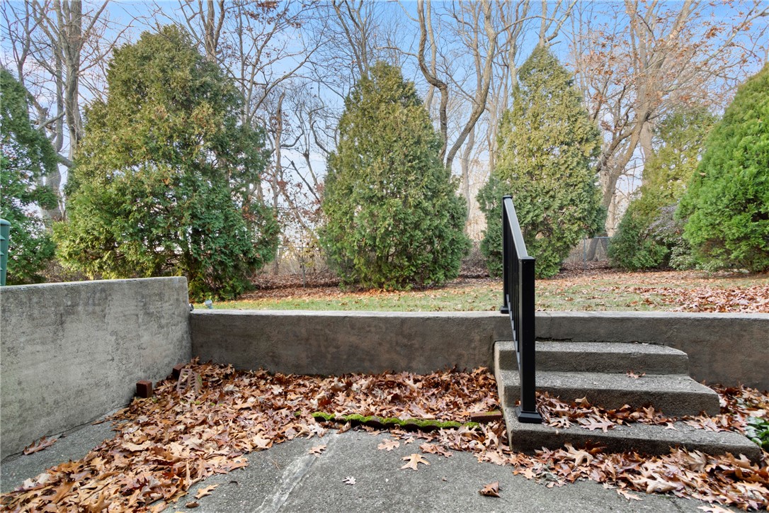 510 Child Street, Unit 402B Warren, RI 02885 - Photo 7 of 23