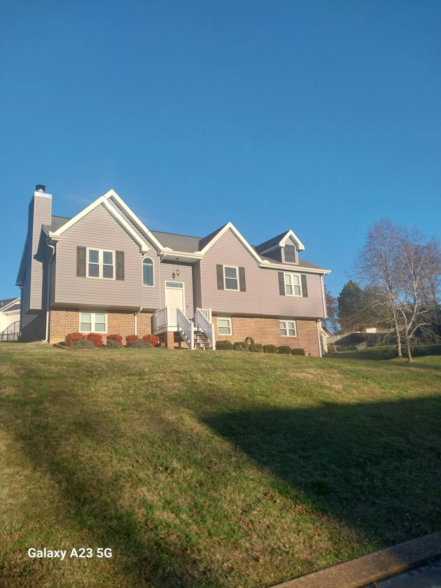 9111 Misty Ridge Drive Chattanooga, TN 37416 - Photo 1 of 29 1000014467