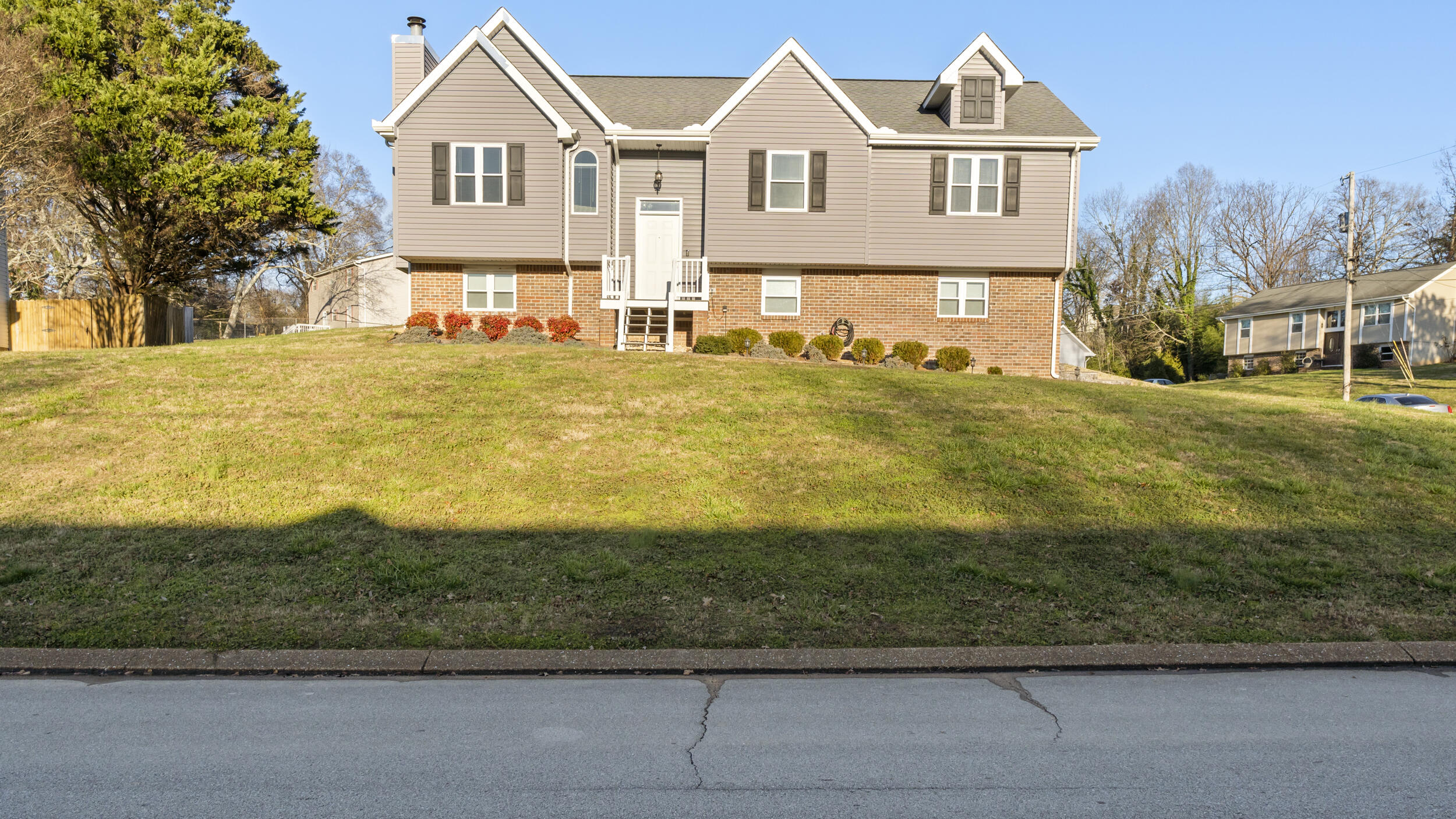 9111 Misty Ridge Drive Chattanooga, TN 37416 - Photo 5 of 29 1000014496