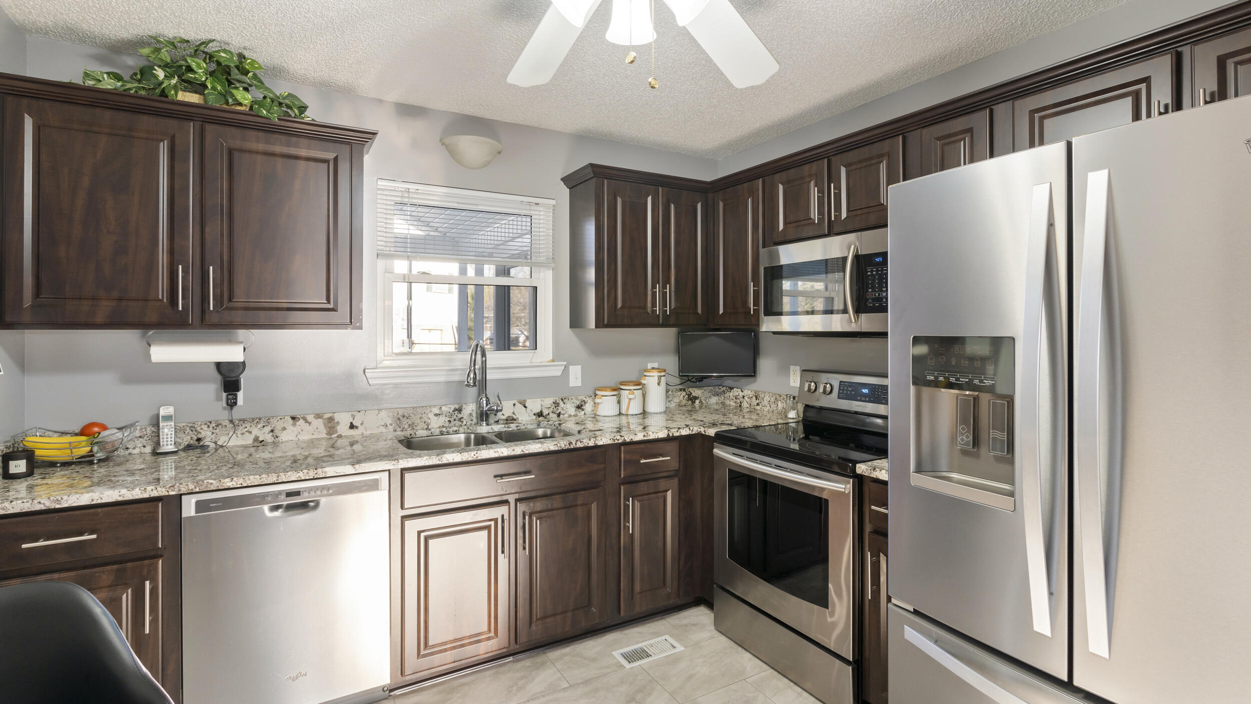 9111 Misty Ridge Drive Chattanooga, TN 37416 - Photo 8 of 29 1000014486