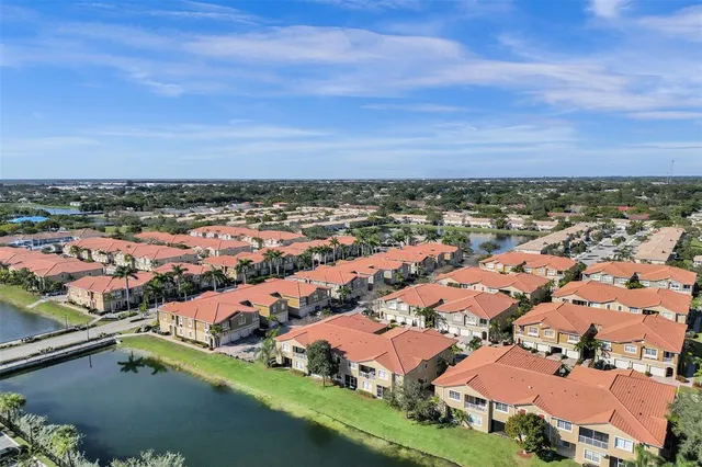 $375,000 | 9075 Plymouth Place, Unit 9075, Tamarac, FL 33321