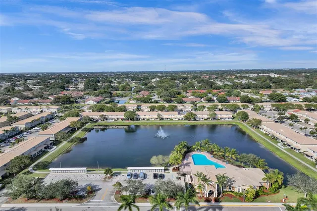 $375,000 | 9075 Plymouth Place, Unit 9075, Tamarac, FL 33321