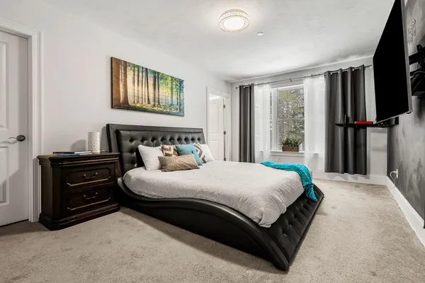 $669,900 | 1 Roseland Street, Unit B14, Foxboro, MA 02035