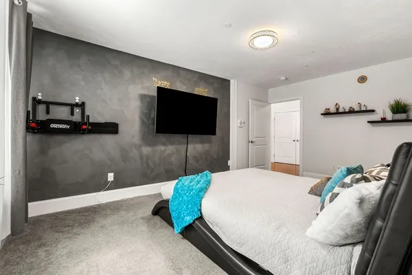 $669,900 | 1 Roseland Street, Unit B14, Foxboro, MA 02035