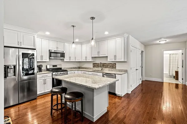 $669,900 | 1 Roseland Street, Unit B14, Foxboro, MA 02035