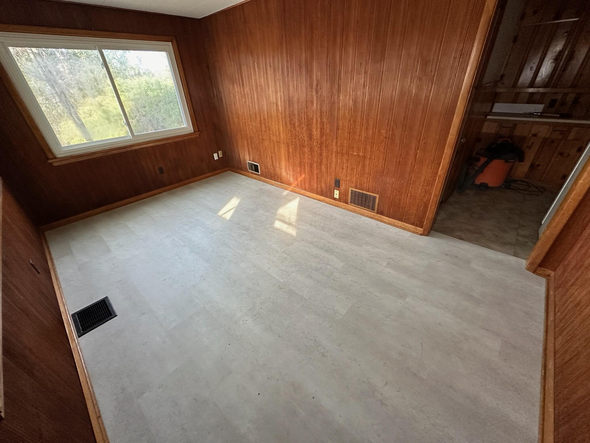 823-827 Timberman Road Columbus, OH 43212 - Photo 7 of 28 7 - 827 bonus