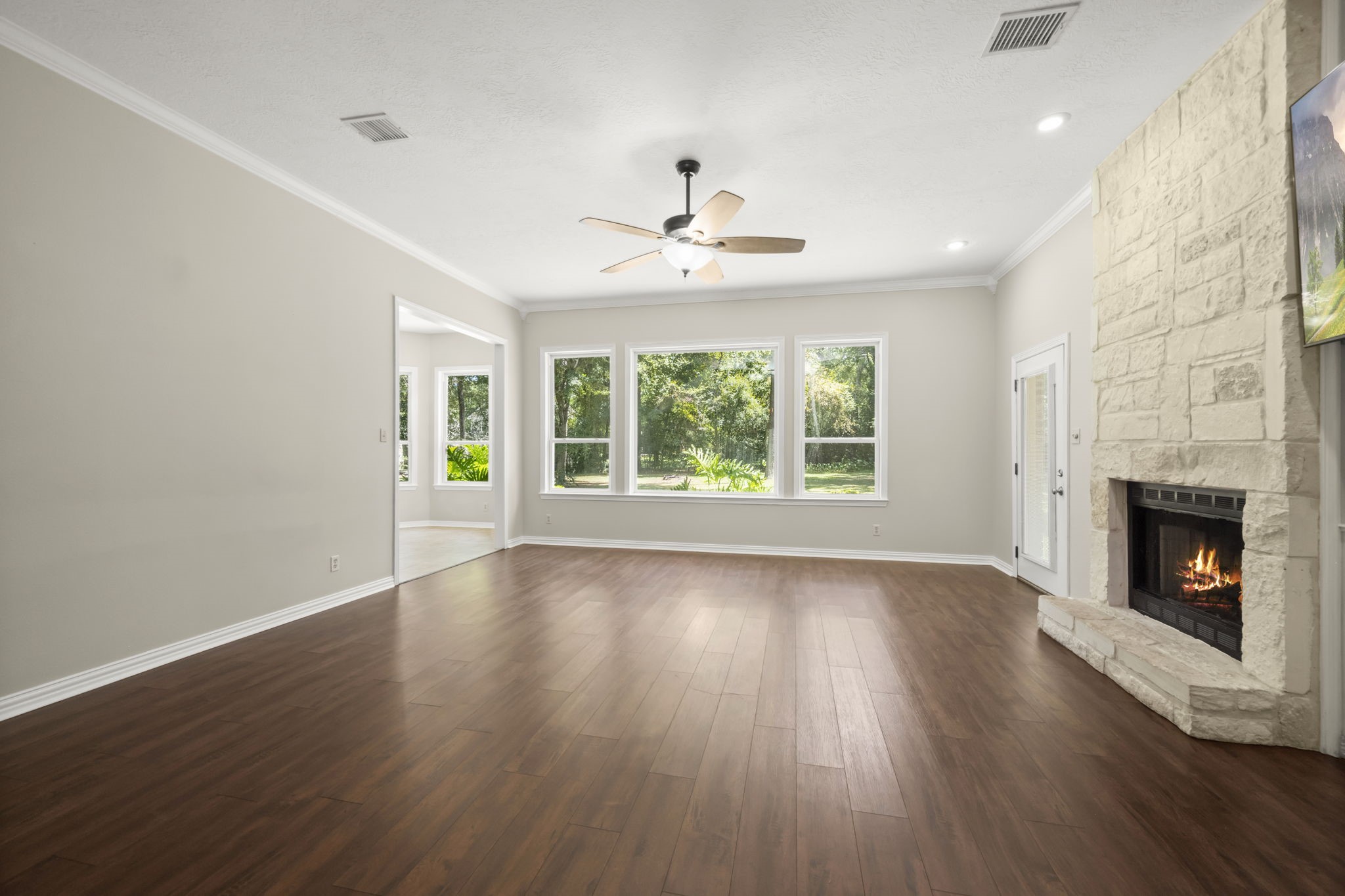 24310 Lenze Road Spring, TX 77389 - Photo 6 of 41 Gallery Image 6