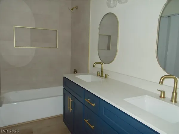 $1,495 | 5040 Spencer Street, Unit D, Las Vegas, NV 89119