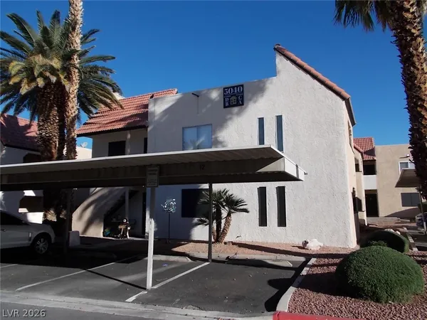 $1,495 | 5040 Spencer Street, Unit D, Las Vegas, NV 89119