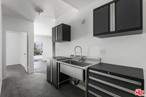 $1,050,000 | 4013 Division Street, Los Angeles, CA 90065