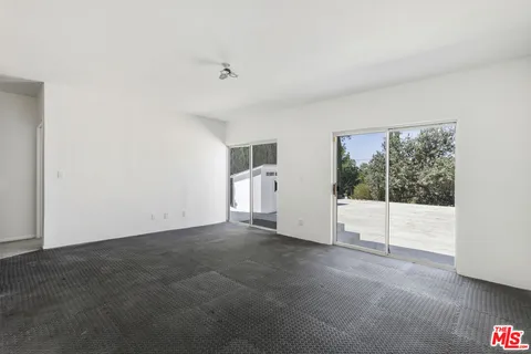 $1,050,000 | 4013 Division Street, Los Angeles, CA 90065