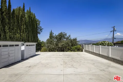 $1,050,000 | 4013 Division Street, Los Angeles, CA 90065