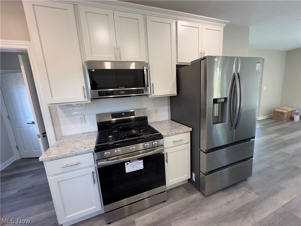 3655 Bainbridge Road Cleveland Heights, OH 44118 - Photo 7 of 43