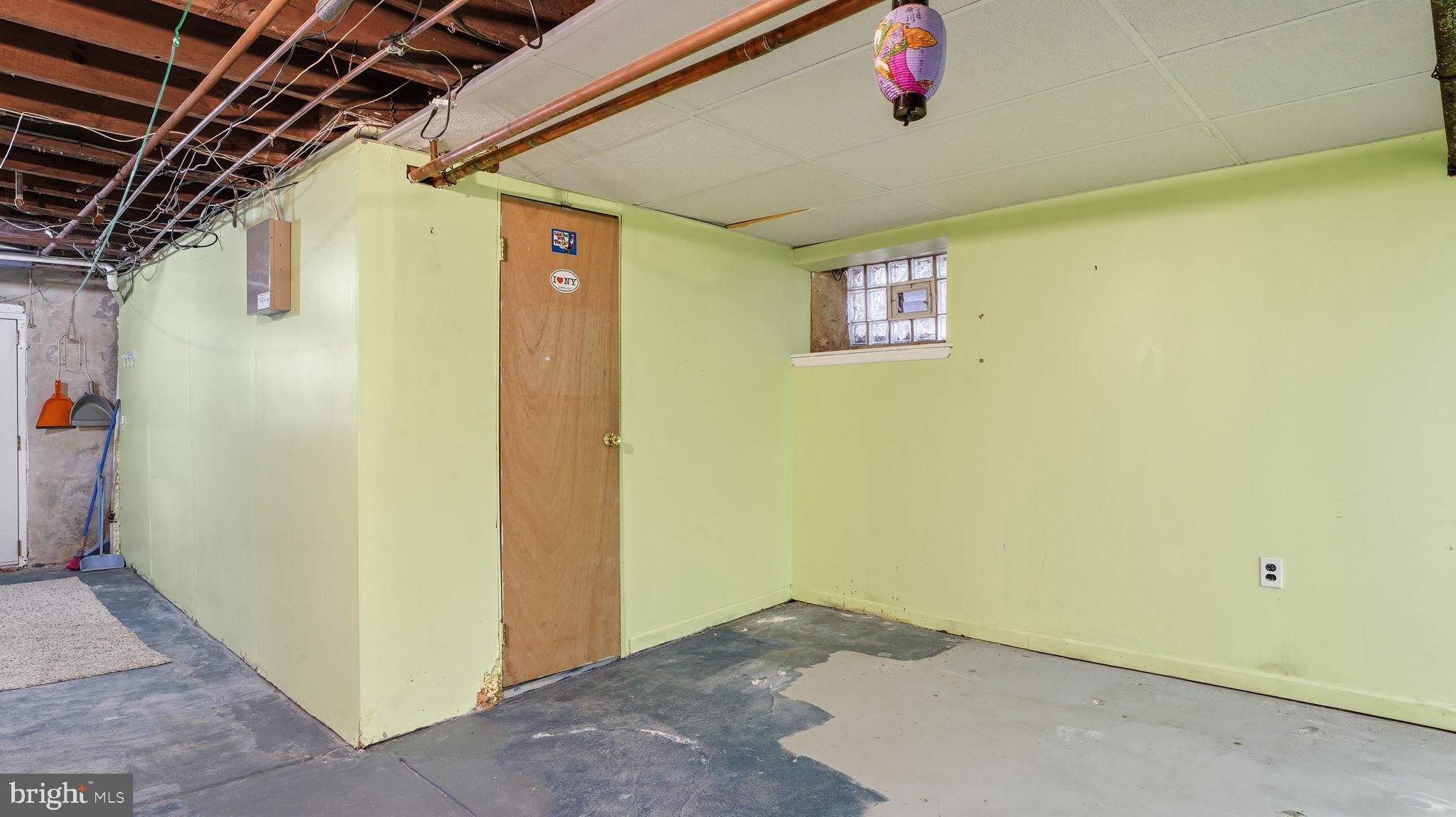 442 Wellesley Road Philadelphia, PA 19119 - Photo 30 of 36