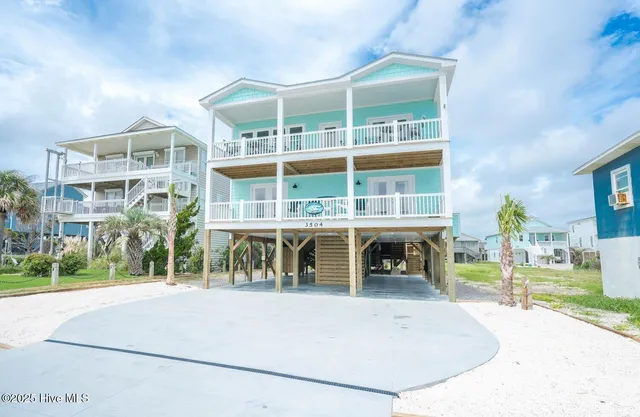 $1,625,000 | 3504 East Beach Drive, Oak Island, NC 28465