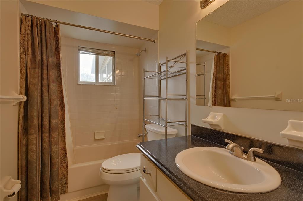 6472 Southwest 106th Place Ocala, FL 34476 - Photo 17 of 40