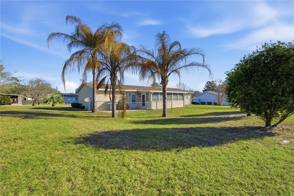 6472 Southwest 106th Place Ocala, FL 34476 - Photo 6 of 40