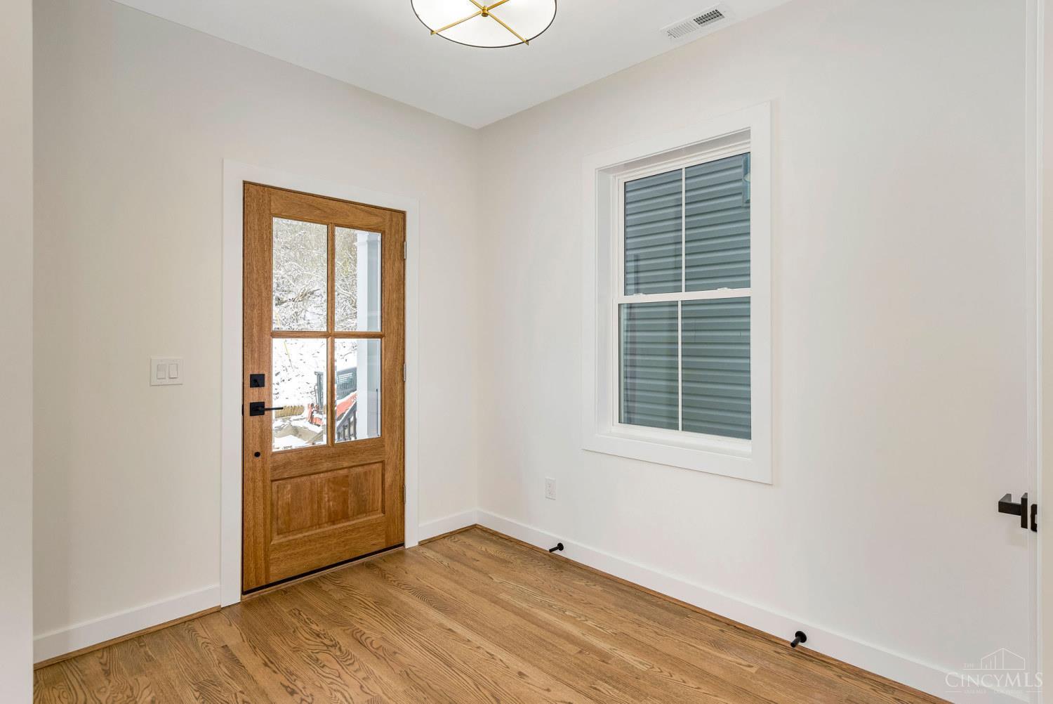 6845 East Frk Road Cincinnati, OH 45227 - Photo 21 of 41