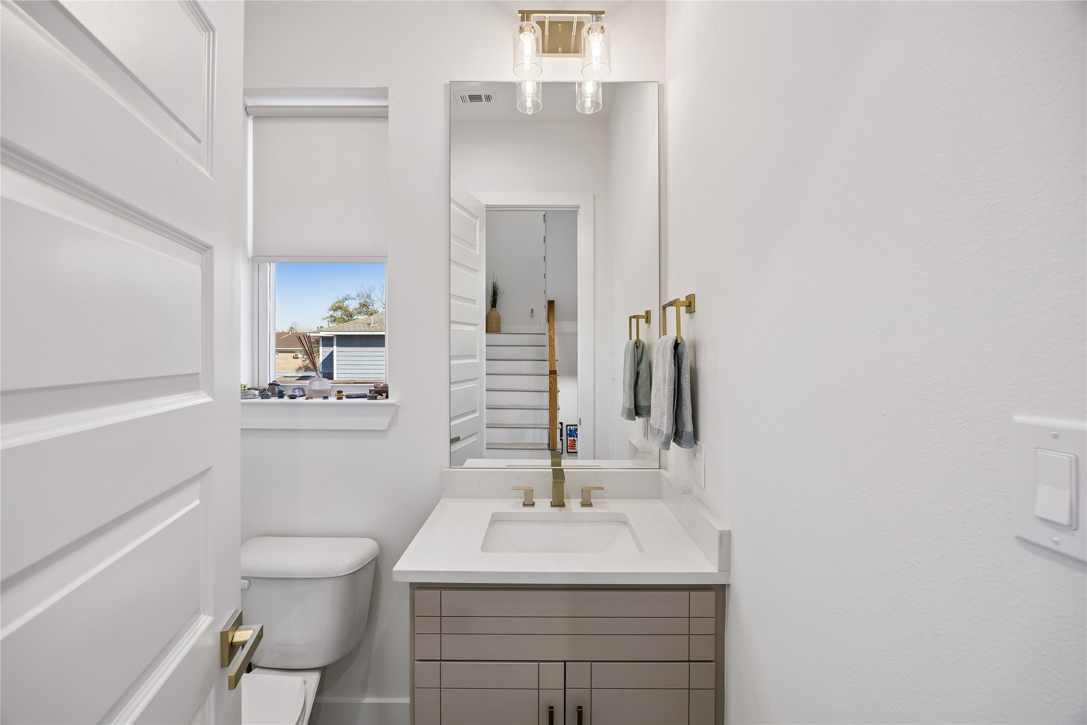 3107 Webster Street, Unit B Houston, TX 77004 - Photo 17 of 23 Half bath on 2nd floor
