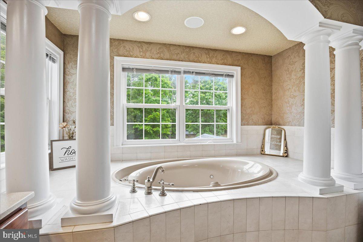 4100 Hidden Creek Road Port Republic, MD 20676 - Photo 77 of 99 Special tub area in the primary bath