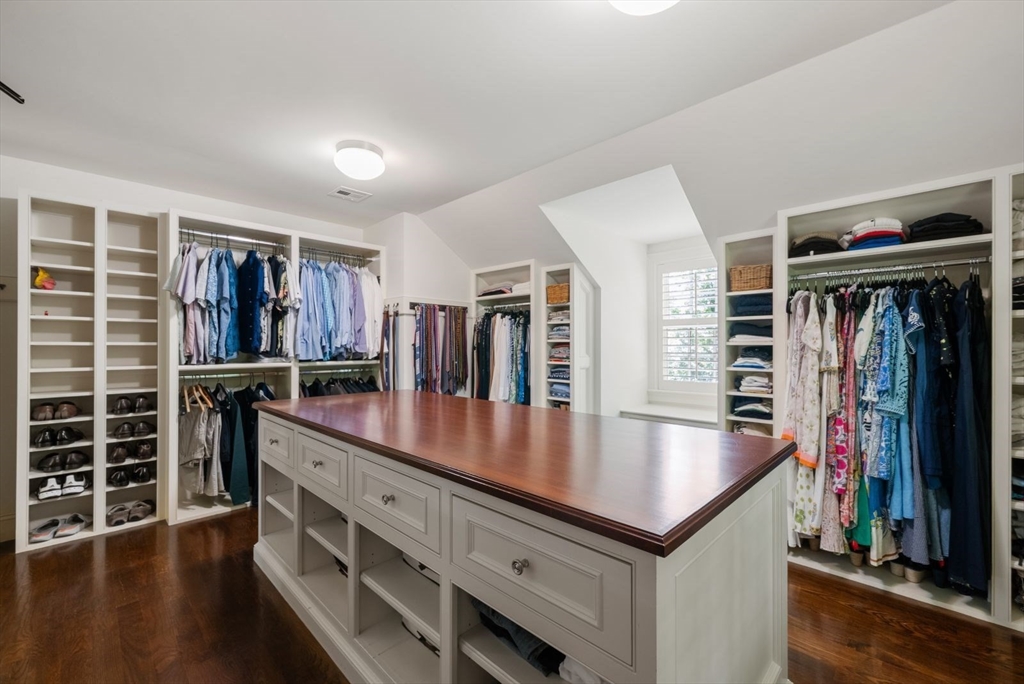 44 Whiting Road Wellesley, MA 02481 - Photo 28 of 42 Gallery Image 28